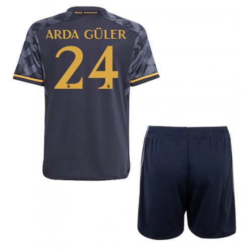 Otroški Nogometni dresi Real Madrid Arda Guler #24 Gostujoči 2023-24 Kratek Rokav (+ Kratke hlače)